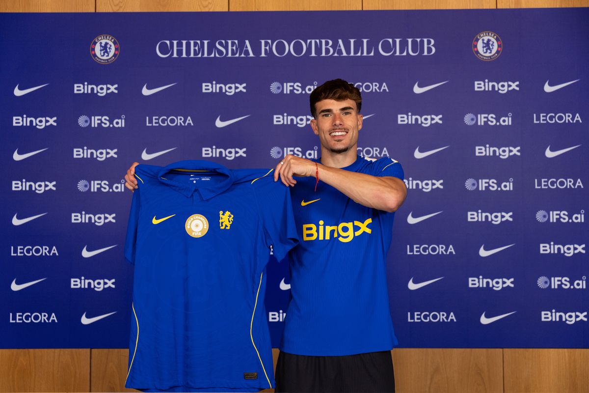 Chelsea manager and Enzo Fernandez at Stamford Bridge amid high-stakes transfer talks