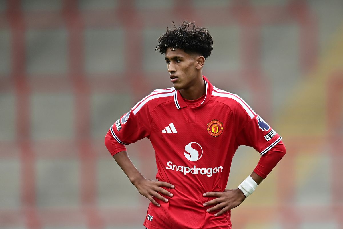 Manchester United Faces JJ Gabriel Exit: Academy Shakeup & Rajkovic Scouting Insights