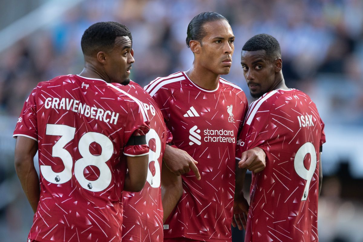 Virgil van Dijk Demands Higher Standards as Liverpool Adapt Under Iraola