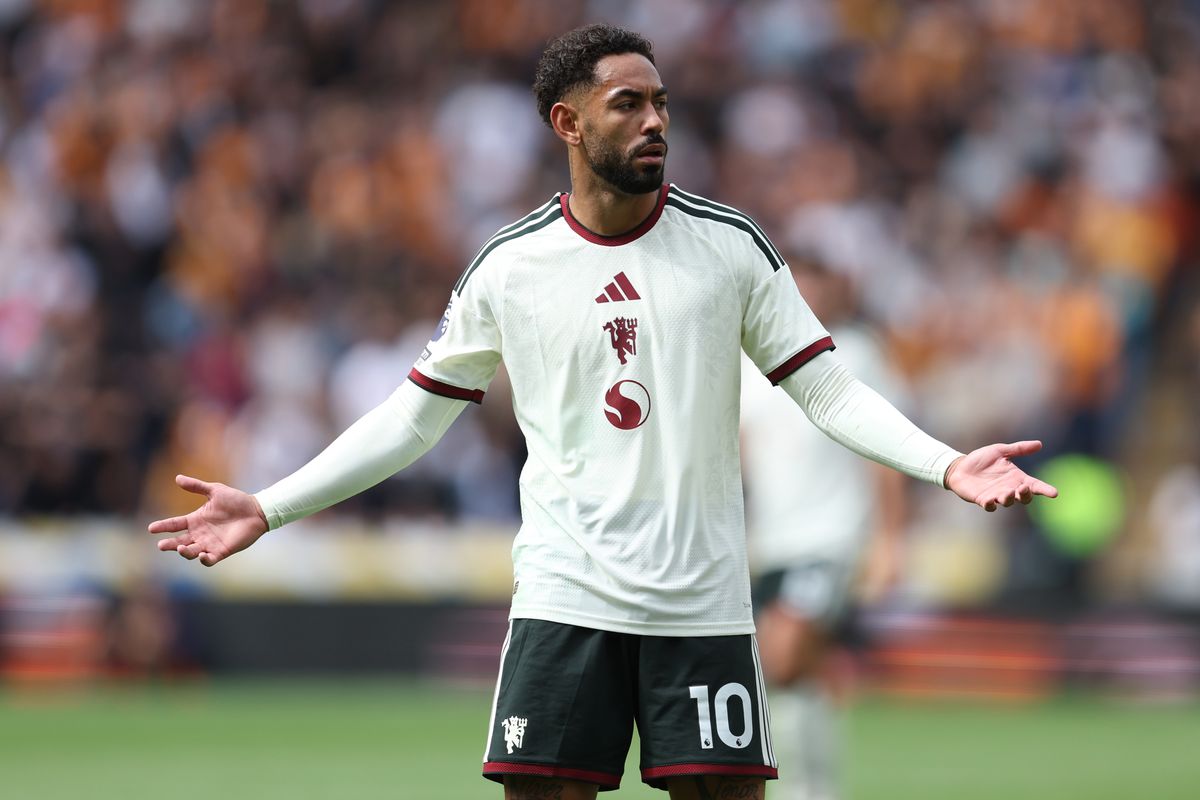 Matheus Cunha involved in altercation during Wolverhampton Wanderers match