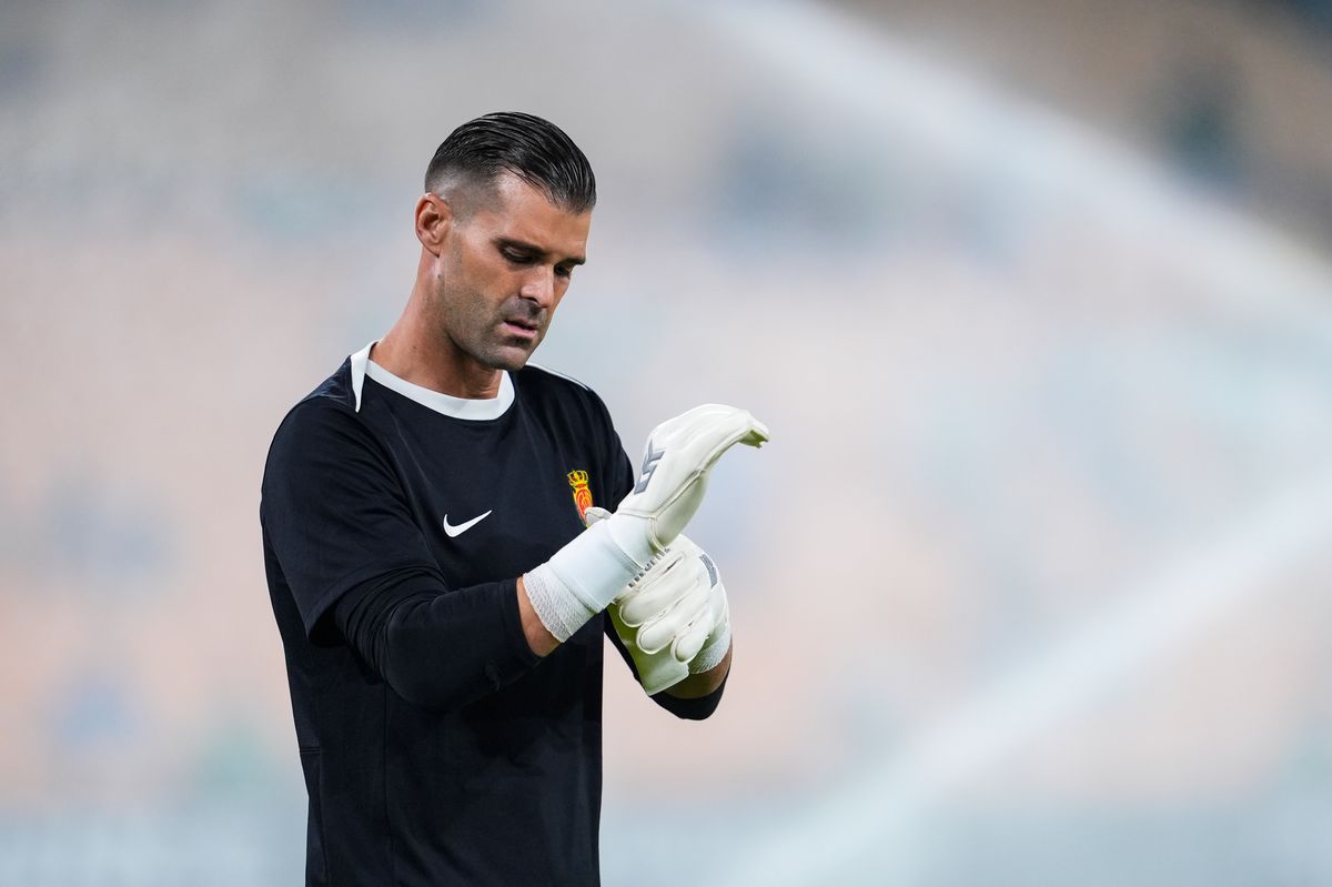 Mallorca Goalkeeper Ivan Cuellar Suffers Head Injury in Training Accident: Impact and Updates